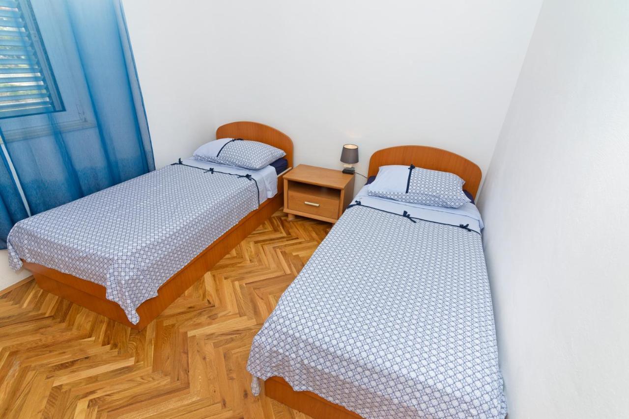 Apartments Martina Vodice Ngoại thất bức ảnh